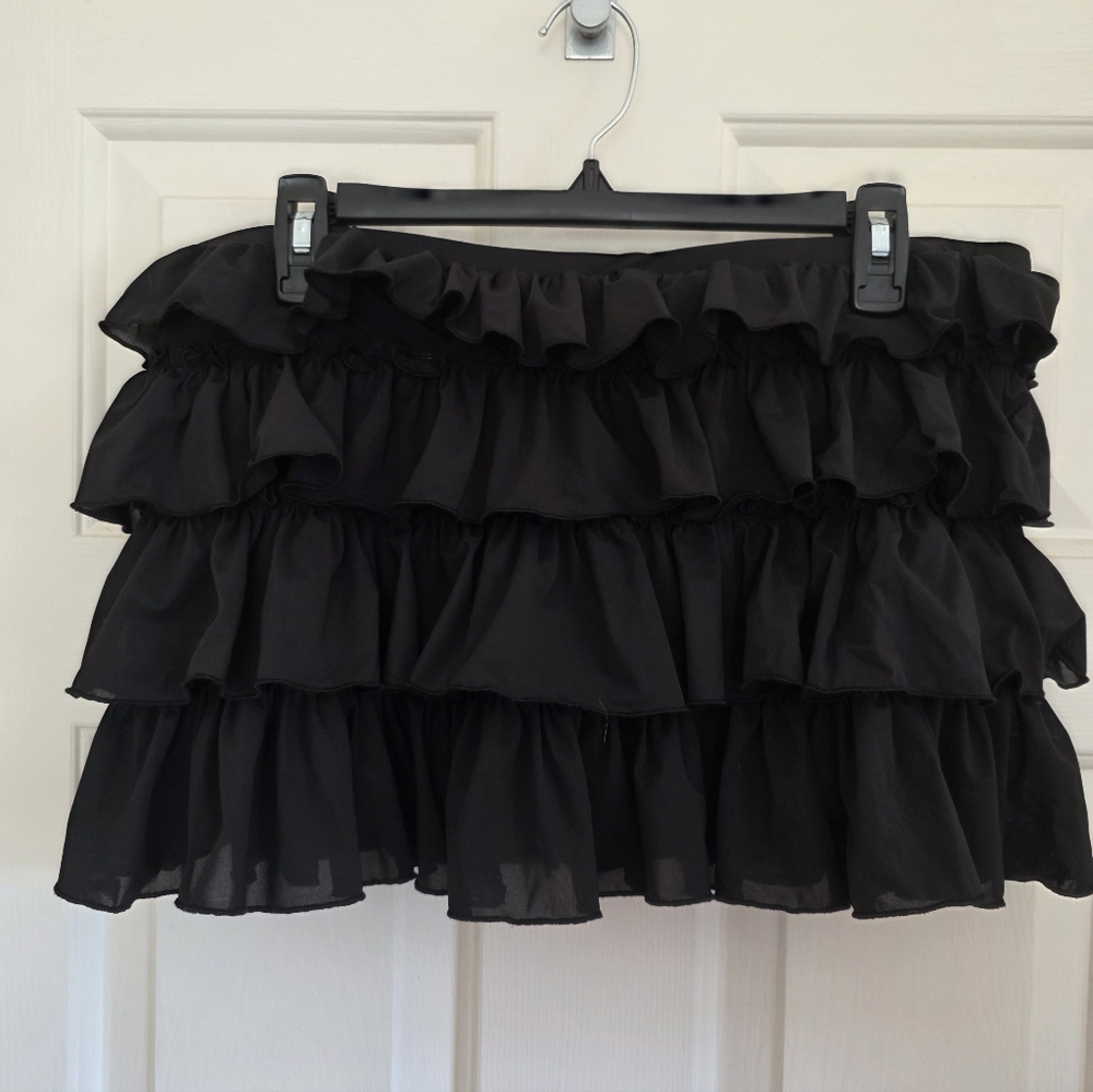 Urban Outfitters Out From Under Cammy Ruffle Trim Micro Skort New - Picture 4 of 9